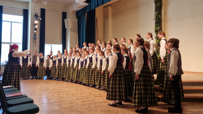 Izskanējis 4.-9. klašu, 5.-12. klašu un jaukto koru repertuāra apguves 2. kārtas konkurss