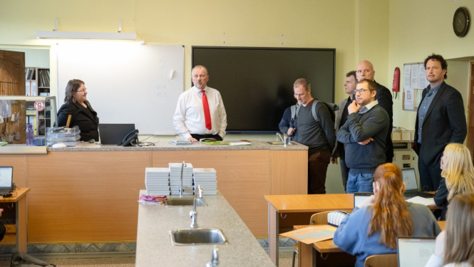 Projekta "Ogres novada izglītības iestāžu infrastruktūras pilnveide un aprīkošana" īstenošana