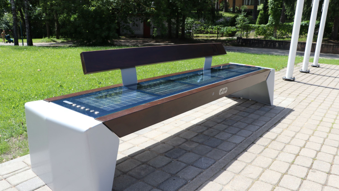 Ogrē uzstādīts “muzikālais soliņš”