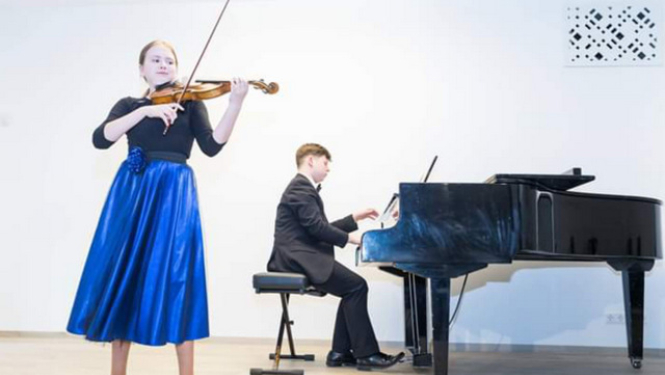 Ogres Mūzikas skolā uzstāsies vijolniece Viktorija Tarnavska