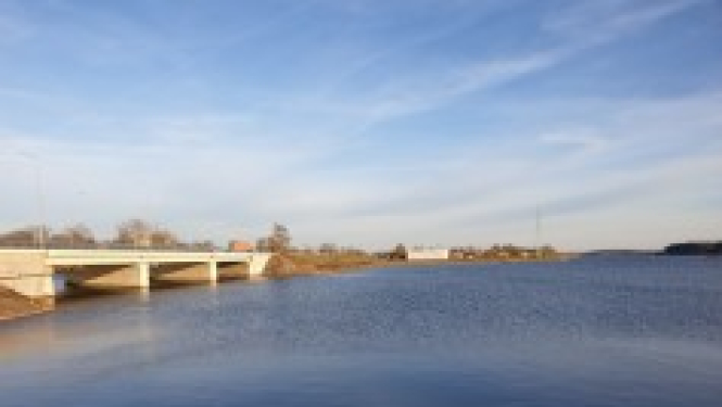 Tiks uzsākti aizsargmola būvniecības darbi