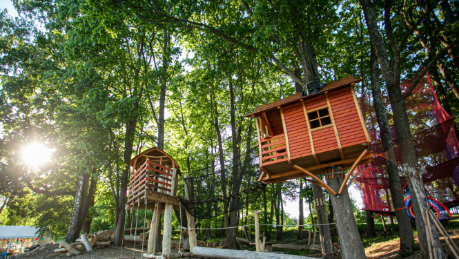 Atpūtas parks "Kļavu krasti"