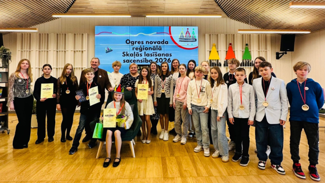 17. aprīlī Ogres Centrālajā bibliotēkā notika Ogres novada reģionālā Skaļās lasīšanas sacensība, kurā kopumā šogad iesaistījās 575 5. klašu skolēni no 13 Ogres novada skolām.