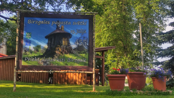 Birzgales pagasta svētku infostends