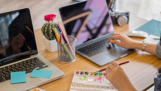 Ogres reģiona bibliotekāri apgūst Canva lietošanu