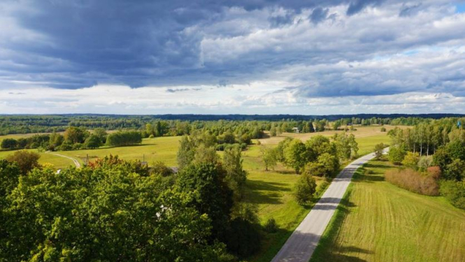 Pašvaldība plānveidīgi attīsta Ogres upes ielejas dabas parku