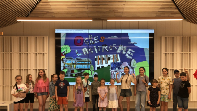 Noslēdzies projekts “Lasītrosme – prieks un drosme :)”. Dalībnieku kopbilde