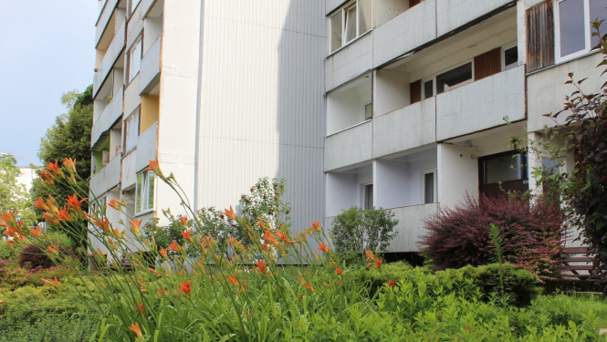 Daudzdzīvokļu ēka Ogrē