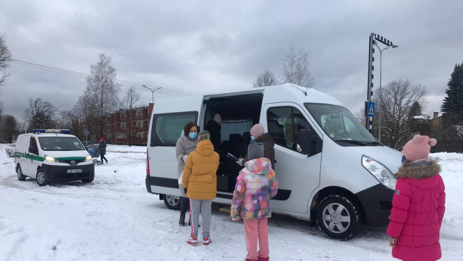 Brīvpusdienu mērķis ir atvieglot vecāku ikdienu