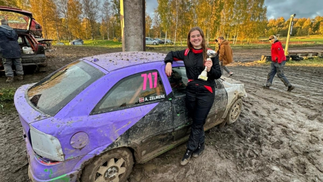 Lielvārdiete Amanda Zelmene 