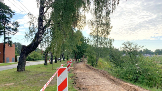 Turpinās pakāpeniska gājēju celiņu infrastruktūras sakārtošana