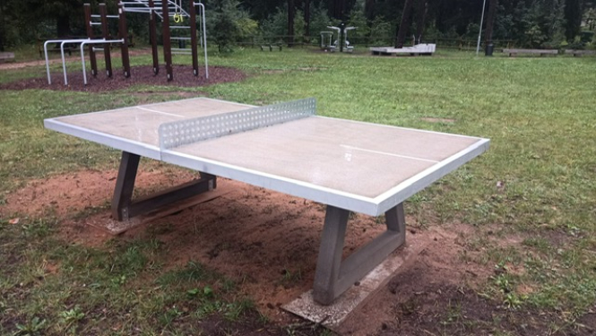 Āra galda tenisa galds