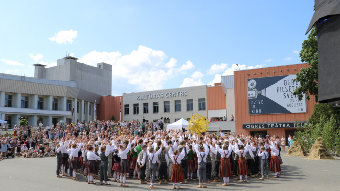 Ogrē nosvinēta Ģimenes diena