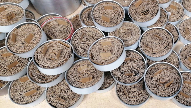 Ierakumu sveces tapšanas stadijā