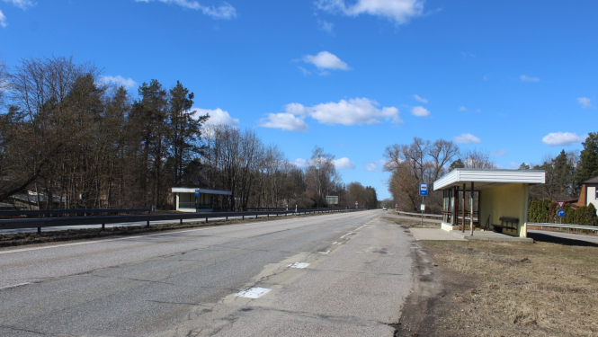 Autoceļš A6, Ikšķile, pieturvietas