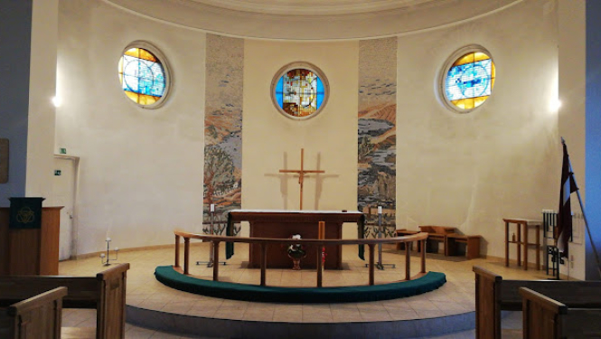 Ikšķiles luterāņu baznīca - altāris 2024