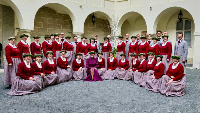 Ogres Kultūras centra jauktais koris Grīva konkursā Slovākijā