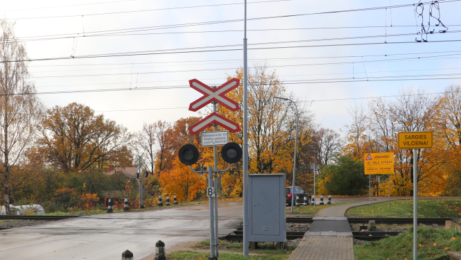 Novembrī veiks dzelzceļa pārbrauktuves Kalna prospektā remontdarbus