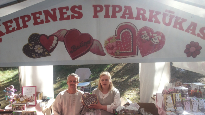 Ķeipenes piparkūkas, saimnieki