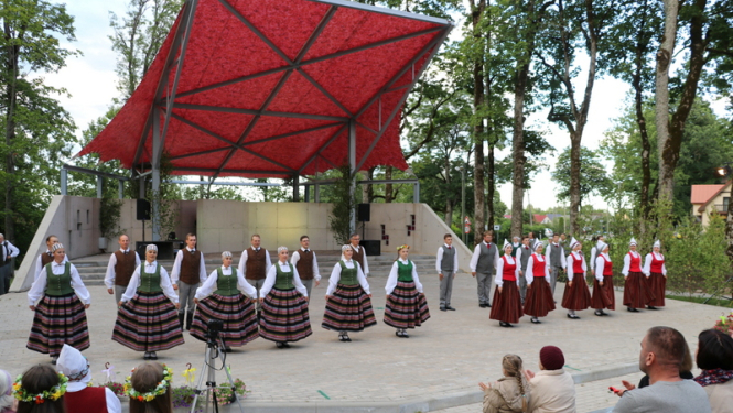 Ķeipenē svētki notiek vasaras plaukumā