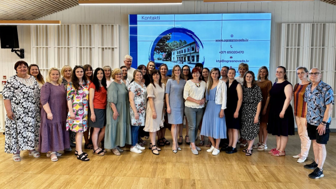 Ogres novada pašvaldības kultūras iestāžu vadītāju kopbilde 29.05.2024