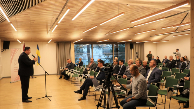 Ogrē aizritējis Ukrainas atjaunošanai veltītais seminārs