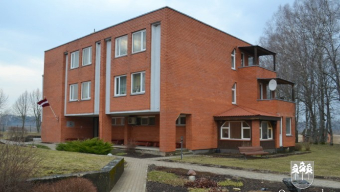 Madlienas pansionātam - 20