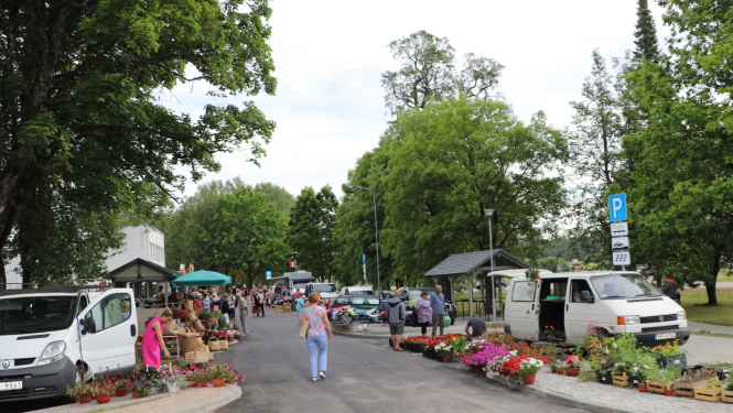 Madlienas tirgus laukuma atklāšana 16.06.2023