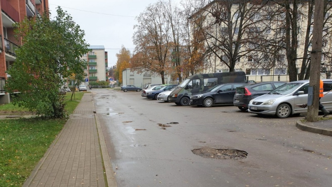 Par daudzīvokļu māju iekšpagalmu sakārtošanu ir atbildīgi iedzīvotāji