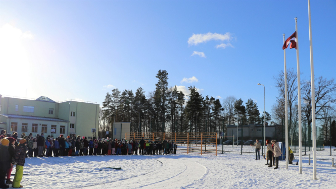 Ikšķilē sākusies mazskautu un guntiņu ziemas nometne “Tuk, tuk, kas tur?”
