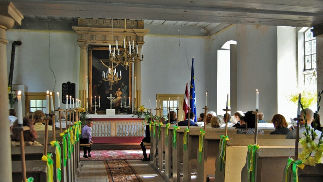 Meņģeles evaņģēliski luteriskā baznīca