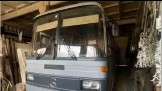 Mercedes Benz autobuss