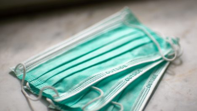 Pasažieriem sabiedriskajā transportā jālieto mutes un deguna aizsegs