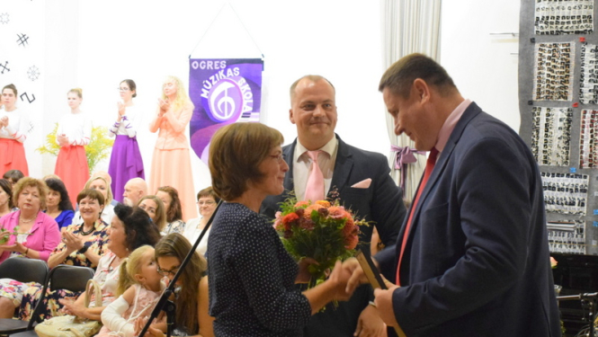 Pašvaldība lepojas Ogres Mūzikas skolas kora sasniegumiem Eiropā