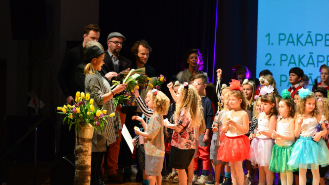 Līdz 15.februārim var pieteikties  Latvijas jauno izpildītāju konkursam “Nāc sadziedāt!”