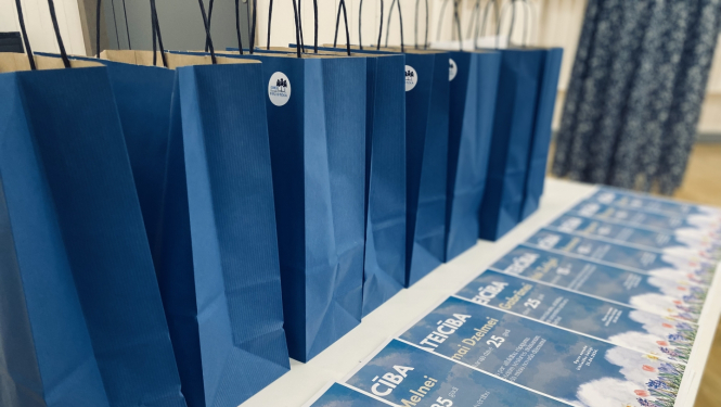 Pateicības raksti Ogres novada bibliotēku darba jubilāriem