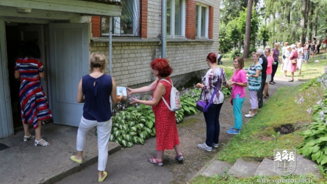 OCB notikusi akcija “Grāmatu ķēde”. 26.07.2019.