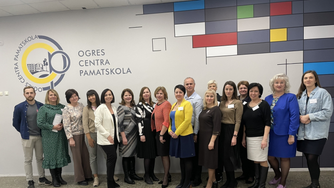 Ogres novada Izglītības pārvaldes darbinieki tiekas ar Ogres Centra pamatskolas skolotājiem