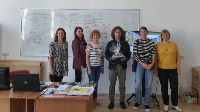 Ogres 1.vidusskolas komanda Rumānijas izglītības iestādē Erasmus+ ietvaros