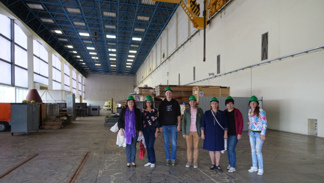 FW: Ogres Valsts ģimnāzijas skolotāja aktīvāko fizikas skolotāju vidū