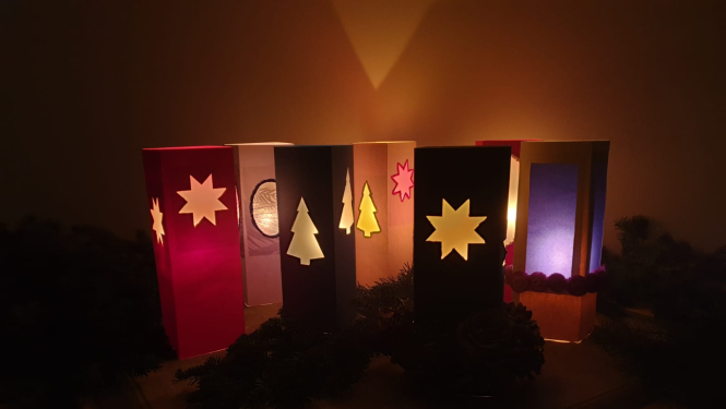 Ziemassvētku lukturu darbnīca Ogres muzejā