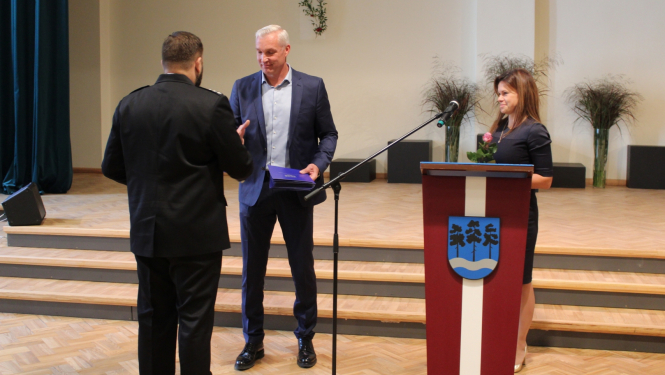 Pašvaldības Atzinības raksta pasniegšana