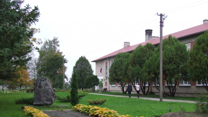 Piemiņas vieta Lauberē