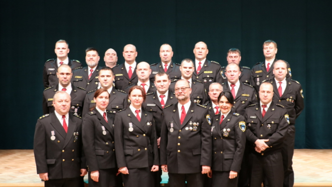 Godina Ogres novada pašvaldības policijas darbiniekus
