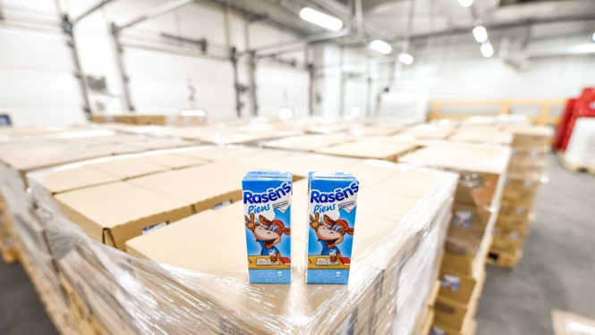 “Food Union” ziedo pienu bērniem no maznodrošinātām ģimenēm