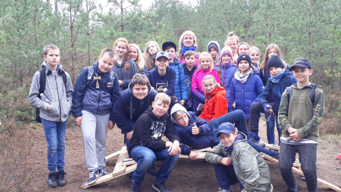 Ogres sākumskolas skolēni piedalās ekspedīcijā “Mežs Latvijai”