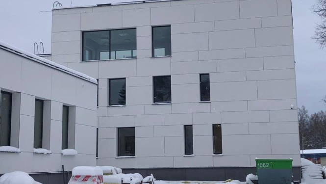 Skolas iela 4, Ikšķile ēka 01.2024.