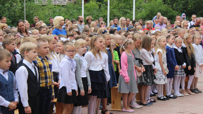 Elektroniskā bērnu pieteikšana 1. klasē turpinās