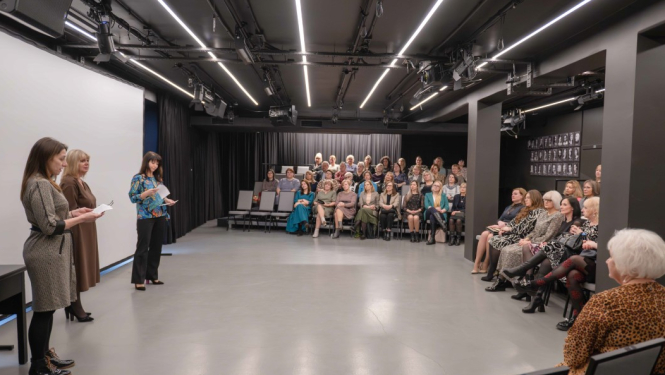 Ogres novada Sociālā dienesta vadītāja un darbinieki