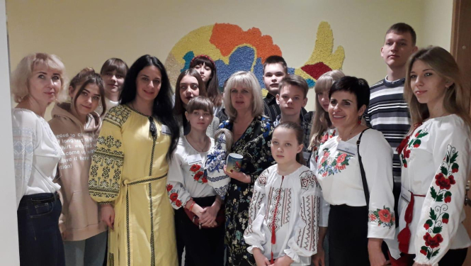 Bērni un jaunieši no Ukrainas viesojas Ogres novada Sociālajā dienestā